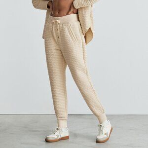 Everlane The Organic Cotton Quilted Jogger Tan Base - Size XS